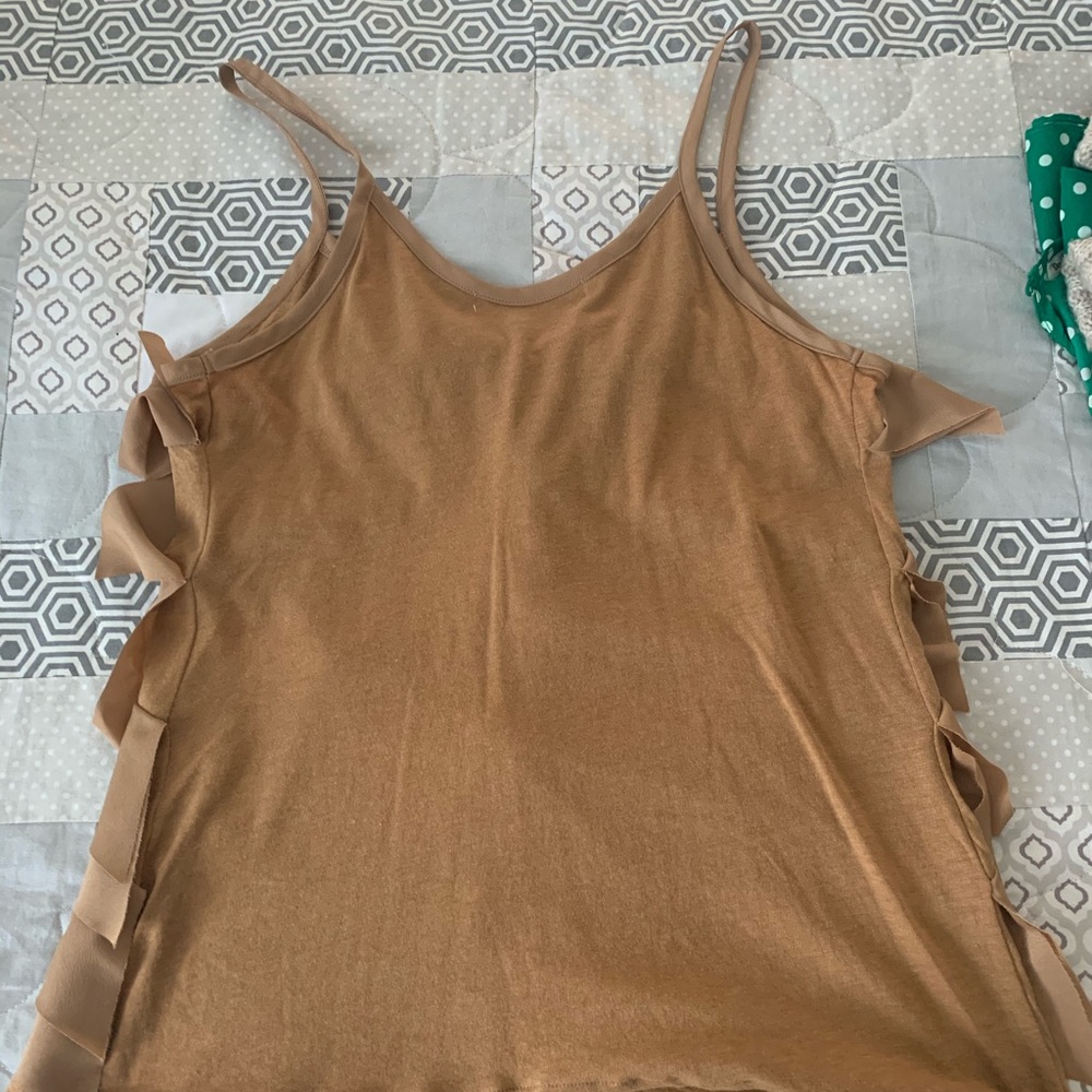 Old Navy Tank - Picture 2 of 2